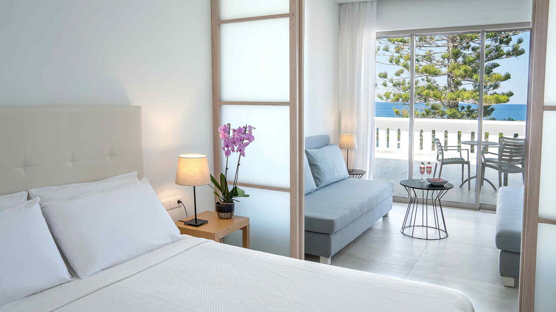 Maritimo Beach Hotel